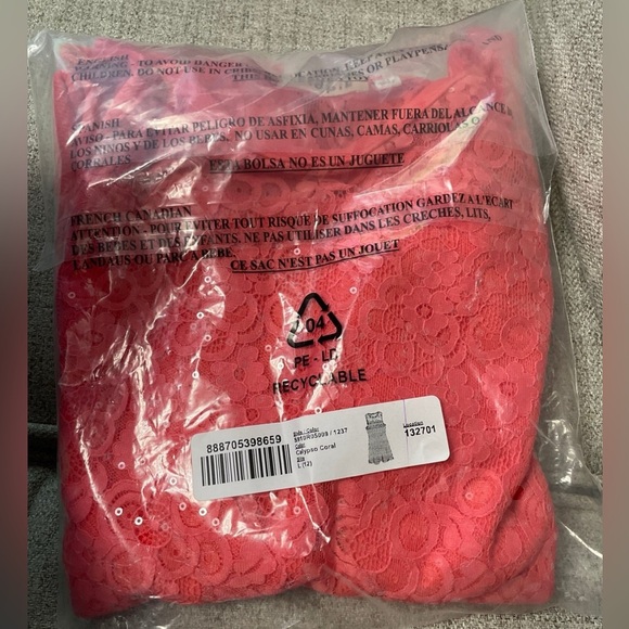 NWT LACE BODICE SKATER DRESS Size 12 - Picture 4 of 4